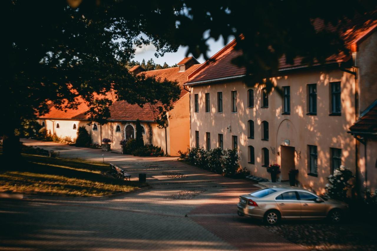Slokenbekas Muiza Otel Milzkalne Dış mekan fotoğraf