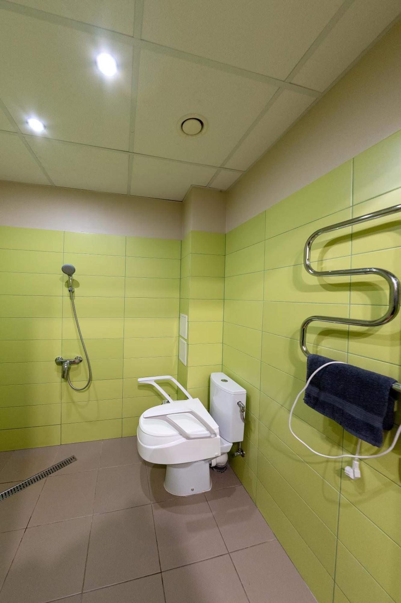 Slokenbekas Muiza Otel Milzkalne Oda fotoğraf